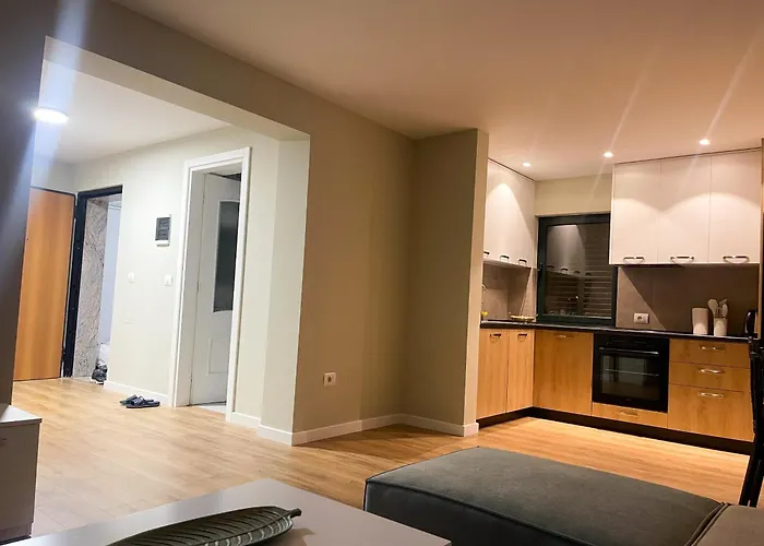 Wanderlust Bazaar * Tirana