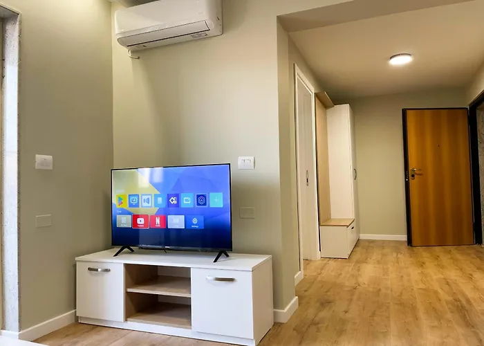 Wanderlust Bazaar * Tirana