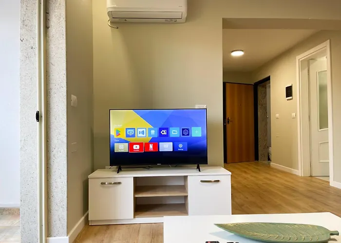 Wanderlust Bazaar Tirana