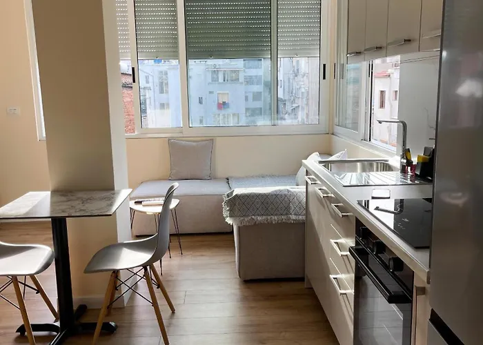 Wanderlust Bazaar * Tirana